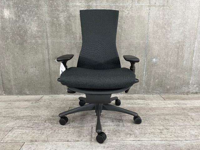 新古品】エンボディチェア Herman Miller/ハーマンミラー 肘付ハイバックチェア 411963 - 中古オフィス家具ならオフィスバスターズ