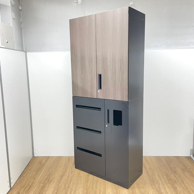 【レア】コクヨ製　エディアシリーズ　ブラックフレーム　ブラウンカラー　両開き書庫＋扉付きリサイクルユニット！！
                        エディア
                                    中古
            