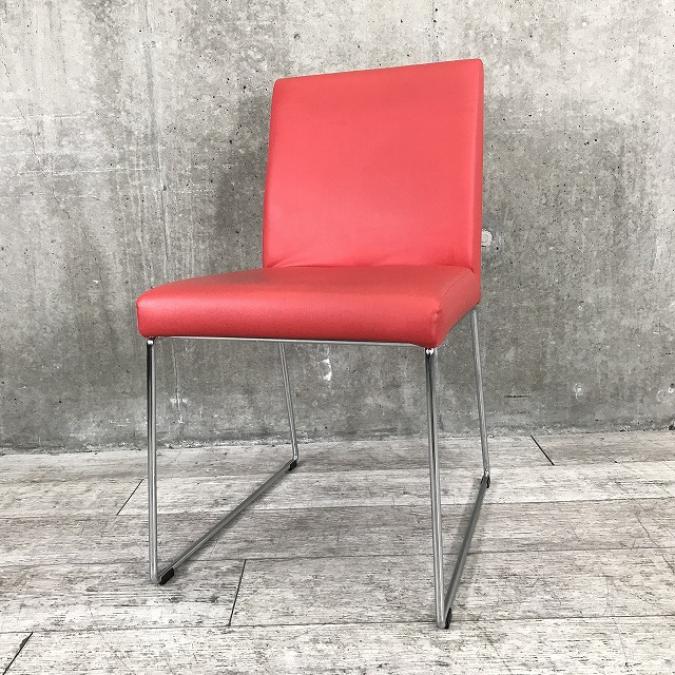 【入替セール】【応接、休憩、来客用におすすめです！】コクヨ/イートインシリーズ/レッド【G2】
                        イートインシリーズ
                                    中古
            