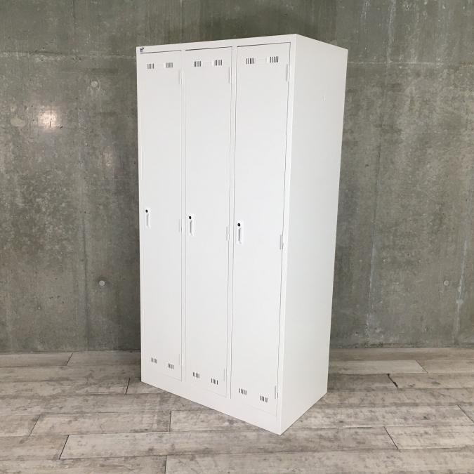 即日持ち帰りもいけます！ 生興（SEIKO）SLKシリーズ　3人用ロッカー　■色：ホワイト
                        ＳＬＫロッカー
                                    新品
            