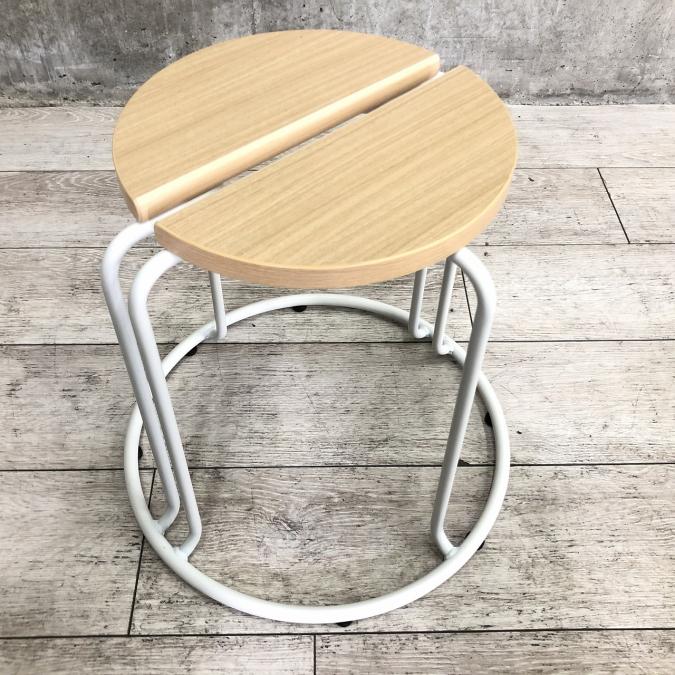 【革新的なデザイン！】　■イトーキ　イノーバ　ナチュラル　丸椅子　スタッキング
                        イノーバ
                                    中古
            