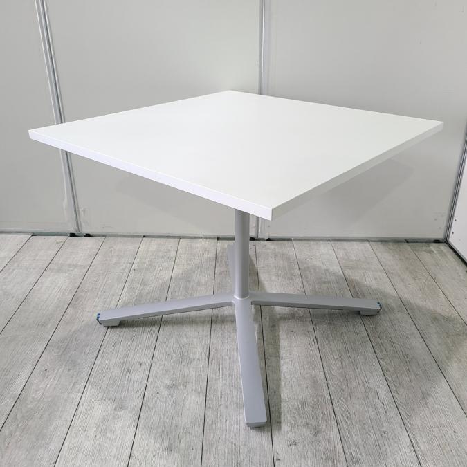 【在庫入替セール】【美品】【1台限定】【レア】スタックテーブル　ホワイト　コクヨ　W900　
                        その他シリーズ
                                    中古
            