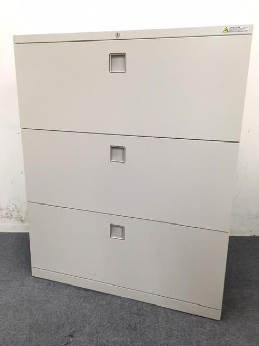 【6台入荷】オカムラのロングセラー商品「レクトライン」キャビネット入荷しました！中古　キャビネット　3段ラテラル　グレー　オフィス　収納庫　オカムラ　レクトライン　W800　D400　H1100
                        レクトライン
                                    中古
            