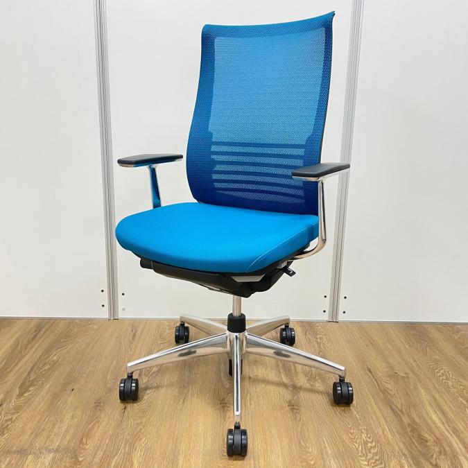 【在庫入替セール】コクヨ製　ベゼルシリーズ　高級チェア　メッシュ　ブルー　テレワーク　前傾チルト　アルミ肘　ランバーサポート　ポリッシュ脚　肘付きハイバックチェア！！
                        ベゼル アルミポリッシュ
                                    中古
            