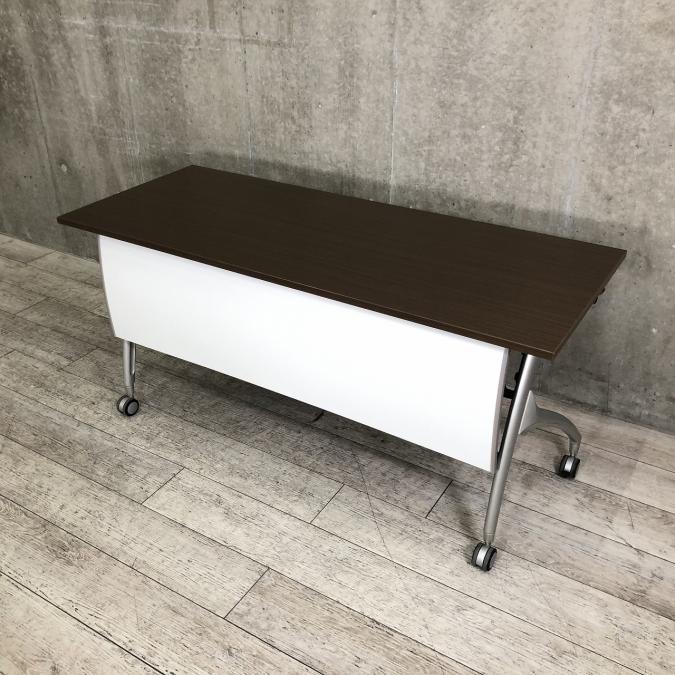 【人気のフラップ式テーブル】イトーキ製　スタックテーブル　リリッシュシリーズ■色：ダークブラウン　幅1500㎜　奥行600㎜
                        リリッシュ
                                    中古
            