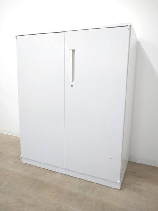 【定価約7万円】【両開き書庫】【ホワイトカラー国内メーカーキャビネット】■内田洋行　HS　ホワイトカラー
                        HSシリーズ
                                    中古
            