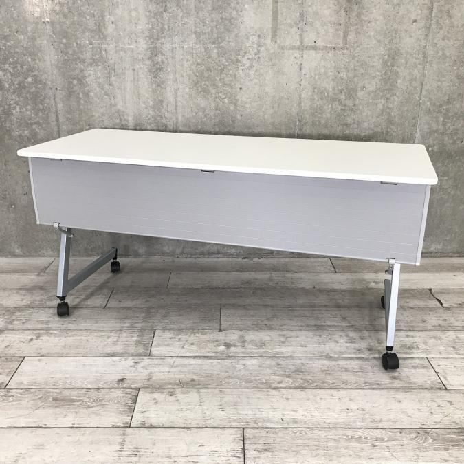 【訳あり】【在庫入替品】会議室、セミナールームはもちろん　作業台やデスクとしてもおすすめ　イトーキ　HXシリーズ　※天板欠け有
                        HXシリーズ
                                    中古
            