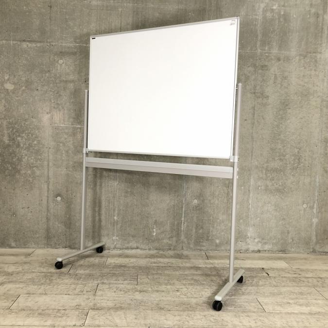 【会議の必需品！】■脚付ホワイトボード　幅1200mm　キャスター付で移動がスムーズ！
                        その他シリーズ
                                    中古
            