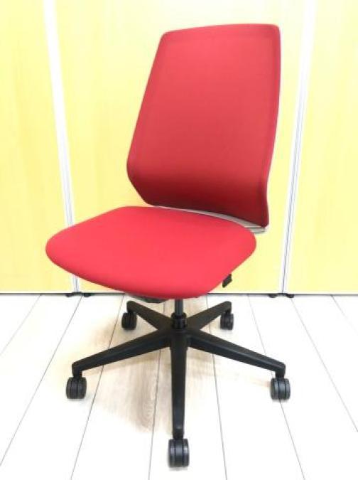 【1脚限定】【美品】未使用で展示していただけのチェアがお買い得！　内田洋行製ニンバス！　メッシュ　ハイバック　レッド　テレワーク
                        ニンバスチェア
                                    中古
            