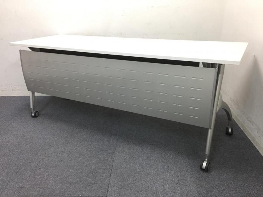 【8台限定！！】広々使える折り畳み式テーブル｜イトーキ製｜幕板付き｜W1800 D600　リリッシュ2
                        リリッシュ2
                                    中古
            