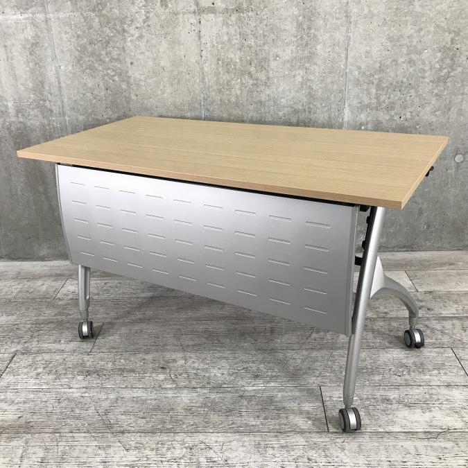 木目天板で幕板付き！おしゃれな会議室を作りたい方におすすめ！
                        その他シリーズ
                                    中古
            