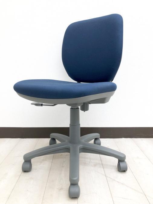 【19脚入荷】状態良好！ローコスト万歳ヴィラージュ（Village）チェア※肘掛け無し仕様◆オカムラ製【RP】
                        ヴィラージュチェア
                                    中古
            