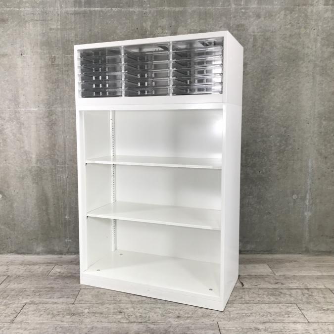 【小さい割れ有りの為価格を下げてご案内！】クリスタルトレイ＆オープン書庫セット●在庫入替セール（本在庫限定価格）●
                        その他シリーズ
                                    中古
            