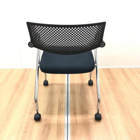 中古】ビザロール vitra/ヴィトラ スタッキングチェア 420246 - 中古