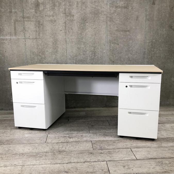 収納量抜群！天板木目調！レアな横幅1600㎜サイズの両袖机が入荷！上長席などにおすすめです！■コクヨ/ISシリーズ/ナチュラル
                        iSシリーズ
                                    中古
            