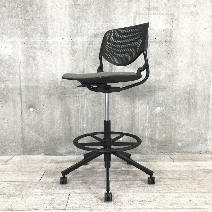 【希少！キャスター付きカウンターチェア！】オカムラ（okamura）ルナチェア　■色：グレー　上下昇降機能付き　　キャスター付き　ミーティング・カフェチェア【RP】
                        ルナ
                                    中古
            