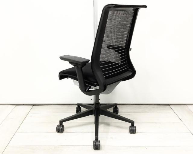 中古】シンクチェア（2014年以前モデル） Steelcase/スチールケース 肘付ハイバックチェア 420687 - 中古オフィス家具ならオフィス バスターズ