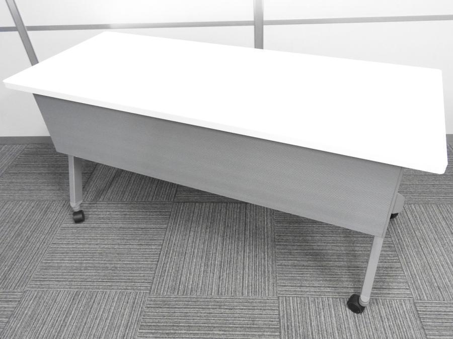 会議やセミナー・休憩室へおすすめ！フラプター (FLAPTOR)！※人気のホワイト天板＆平行スタック仕様◆オカムラ製
                        フラプター
                                    中古
            