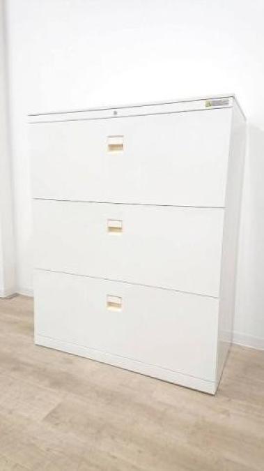 【良品厳選入荷！】■オカムラ製　3段ラテラル書庫　ホワイト【天板付き書庫入荷！】【人気商品！】※取っ手部分に多少日焼け有り
                        SAデュオライン
                                    中古
            