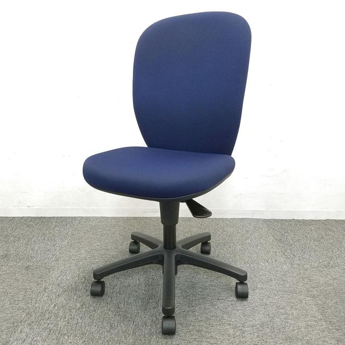 【大量入荷30脚】いつもの定番チェア⇒ハイバック＆肘かけ無し仕様※ネイビーカラー◆イトーキ製
                        リエットチェア
                                    中古
            