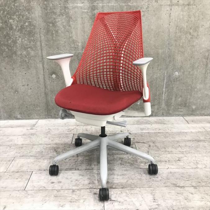 【在庫入れ替えセール30％OFF】【ハイセンスな海外ブランド品！】　Herman Miller（ハーマンミラー）　SAYL Chair(セイルチェア)■固定肘【管理番号：A00902400】
                        セイル 前傾機能無
                                    中古
            
