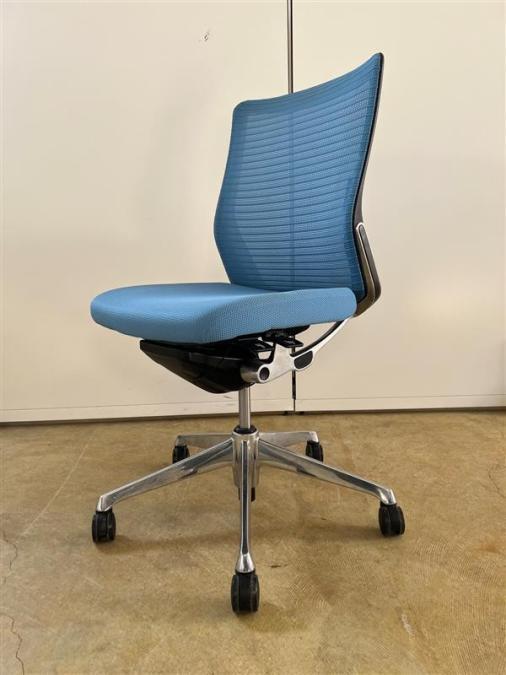 【在庫入替セール品】【人気のアクアブルー】【良好品】オカムラ/コーラルメッシュ/ブルー【G2】【A00878374】
                        コーラルメッシュ
                                    中古
            