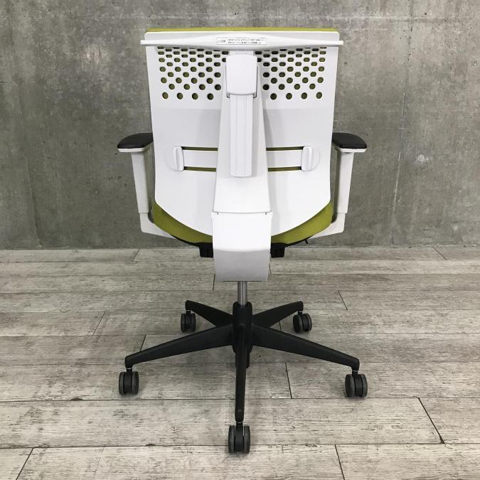 中古】ウィザード2 CRS-G1820E1 コクヨ/KOKUYO 肘付ローバック