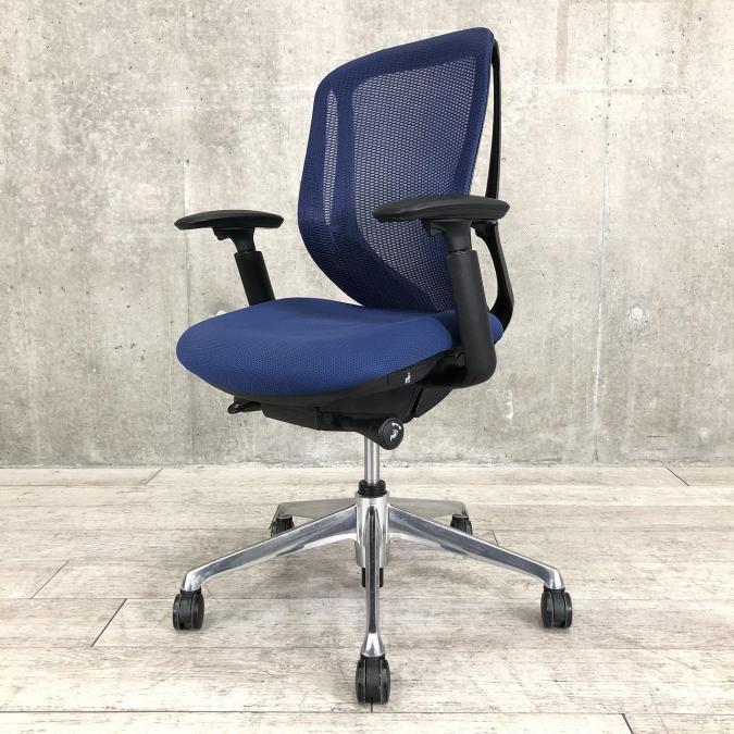 【オカムラの大人気チェア！】　■オカムラ　シルフィー　ブルー　可動肘　ローバック　ブラックフレーム
                        シルフィーメッシュ
                                    中古
            
