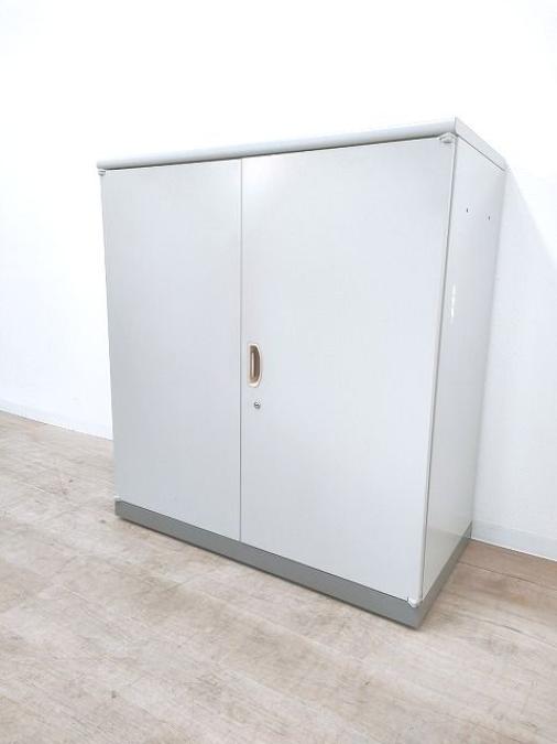 【定価約6万円】【天板付き両開き書庫の入荷です】■ナイキ　NWシリーズ　両開き書庫
                        ＮＷ型
                                    中古
            