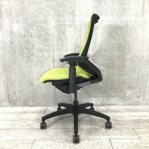 【中古】エフメッシュ KG-170JB-T1Q6 イトーキ/ITOKI 肘付ハイバックチェア 425119