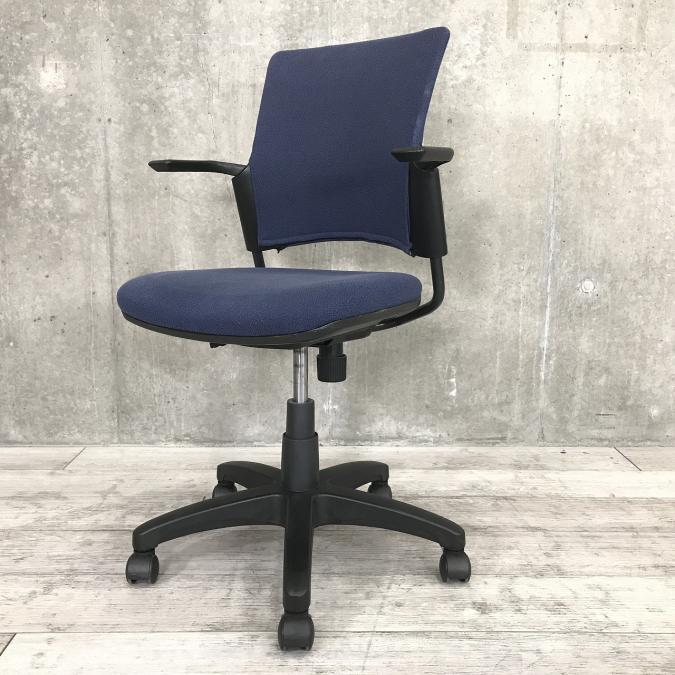 【在庫入替セール品！】国内メーカープラス製　柔らかいクッションのチェダーチェア【A00882553】【G2】
                        Cheddar
                                    中古
            