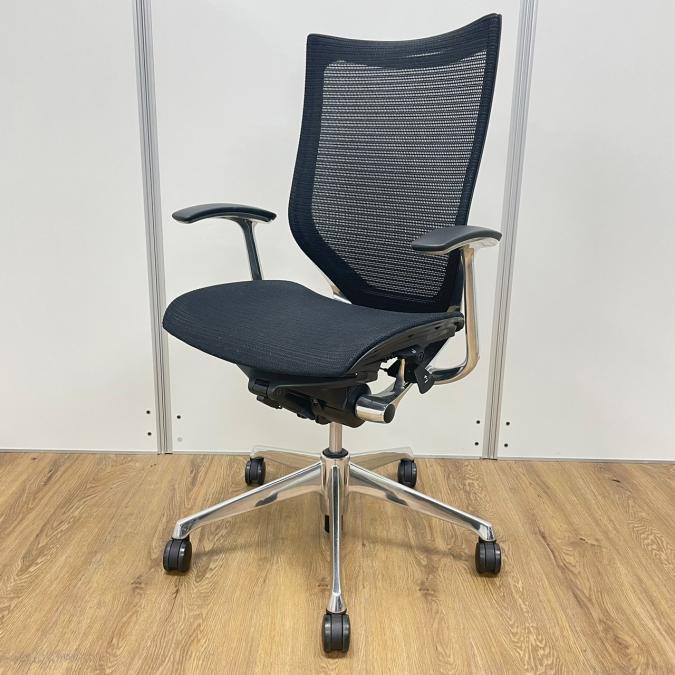 【訳あり品：リクライニング時に異音あり】オカムラ製　バロンシリーズ　座面メッシュ仕様　固定肘　肘付きハイバックチェア！！
                        バロンメッシュチェア
                                    中古
            