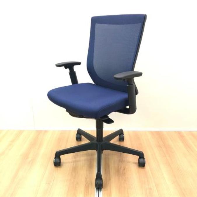 中古】エスクード C497ZR FHB4 オカムラ/okamura 肘付ハイバックチェア 