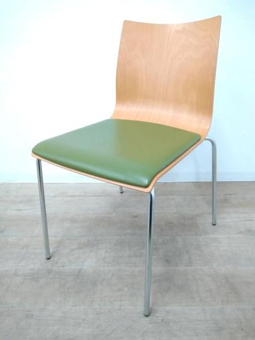 【定価３万円】【木製でオシャレなスタッキングチェア】■内田洋行　DK　スタッキングチェア
                        その他シリーズ
                                    中古
            