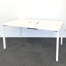 【3台限定！！】フレキシブル使いこなせるお洒落なテーブル！中古　テーブル　オカムラ　アプションフリー　ミーティング　会議　アプションフリー　リモートワーク　在宅