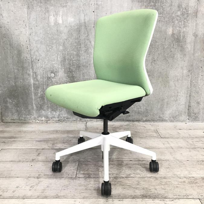 【在庫入替セール（本在庫限定価格）】■ウチダ　エルフィチェア　ライトグリーン　■人間工学に基づいた快適！スタイリッシュなデザインに多彩な機能搭載！　A00901756
                        エルフィ
                                    中古
            