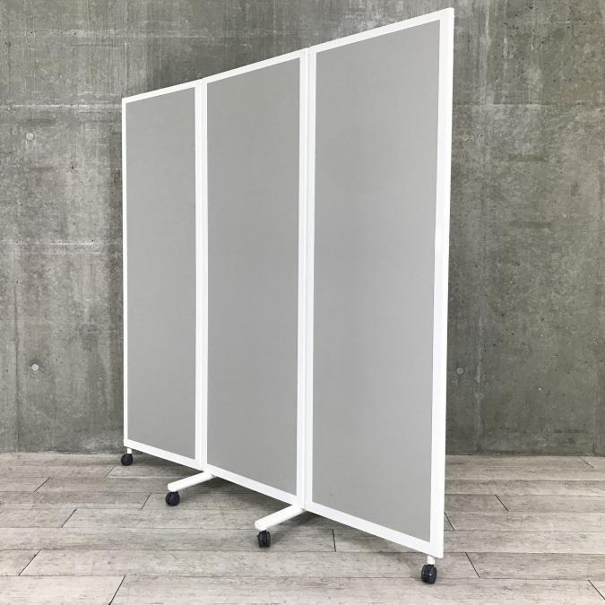 【1台限定！】【目隠しにちょうどいい！】3連パーテーション　グレー　新大阪店
                        その他シリーズ
                                    中古
            