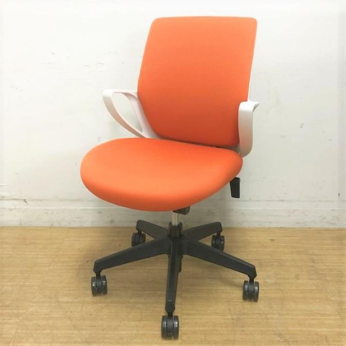 【限定2脚】オフィスをすっきり見せるスマートなデザイン　コクヨ　ピコラ　ローバック　タンジェリン　状態良好です【在庫入替】
                        ピコラ チェア
                                    中古
            