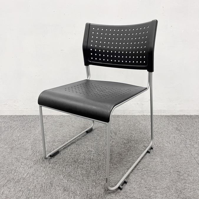 【会議室や休憩室に！】スタッキングチェア　ロット入荷　ブラック　会議室　ミーティング　リフレッシュルーム【スタッキングチェアがロットで入荷致しました】
                        その他シリーズ
                                    中古
            