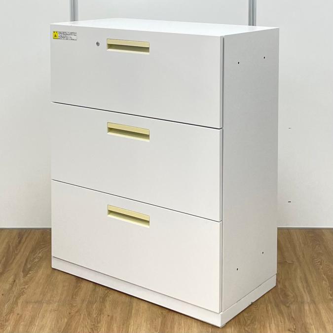 【訳あり品：把手目立つ日焼けあり】ウチダ製　HSシリーズ　ホワイトカラー　キングファイル収納におすすめ　3段ラテラル書庫！！
                        HSシリーズ
                                    中古
            