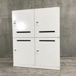【値下げ宣言】【4名用パーソナルロッカー/メールロッカー】【今流行りのフリーアドレス化に必須の収納アイテム！投函口あり！】
■：オカムラ/レクトラインロッカー/ダイヤル錠　■：ホワイト　【弊社使用欄：A00885126】