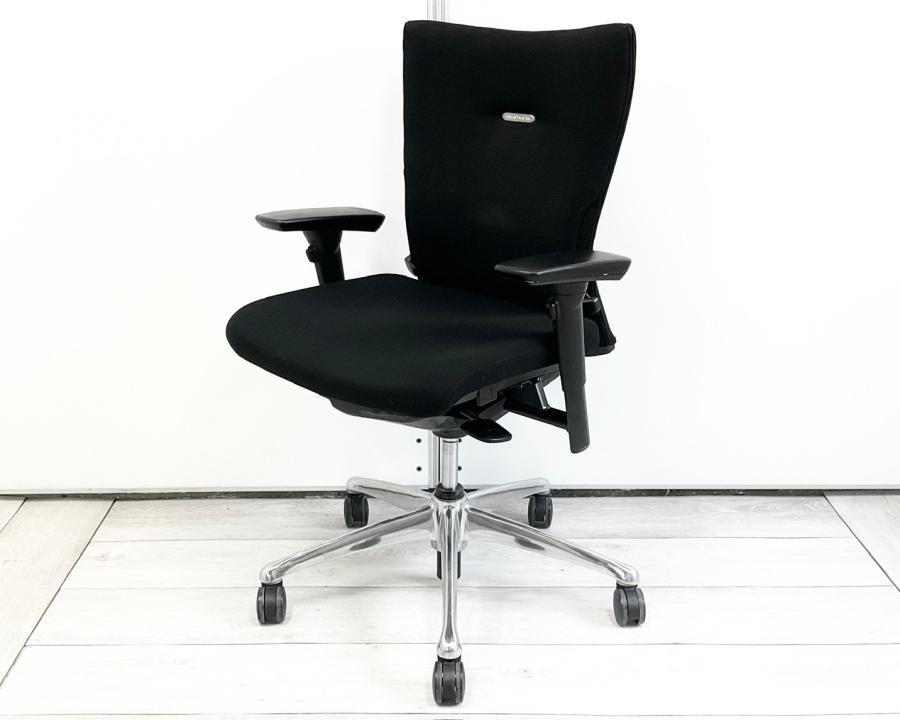 【法人様にて特に売れ筋チェア入荷！】オカムラ（okamura）フィーゴチェア　サイドファスナータイプ　■色：ブラック　可動肘付き【RP】
                        フィーゴチェア
                                    中古
            