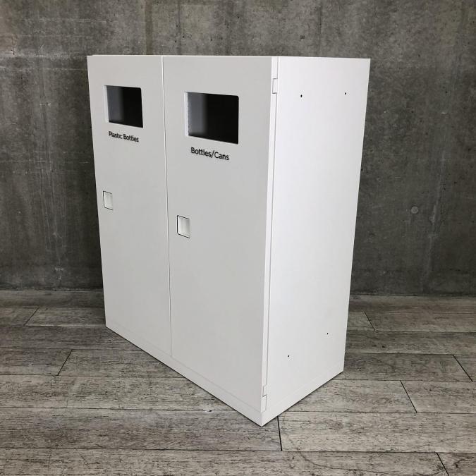 【定価約10万円】【レア商品】【人気シリーズのダストボックスの入荷です】■オカムラ製　レクトライン　ダストボックス 2018年製
                        その他シリーズ
                                    中古
            