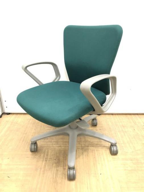 【在庫入替セール品！】オフィスのスタンダードチェア！濃いめのグリーンが渋いです！目に優しいカラーと体にも優しい機能！
■オカムラ/カロッツァ/グリーン
                        カロッツァチェア
                                    中古
            