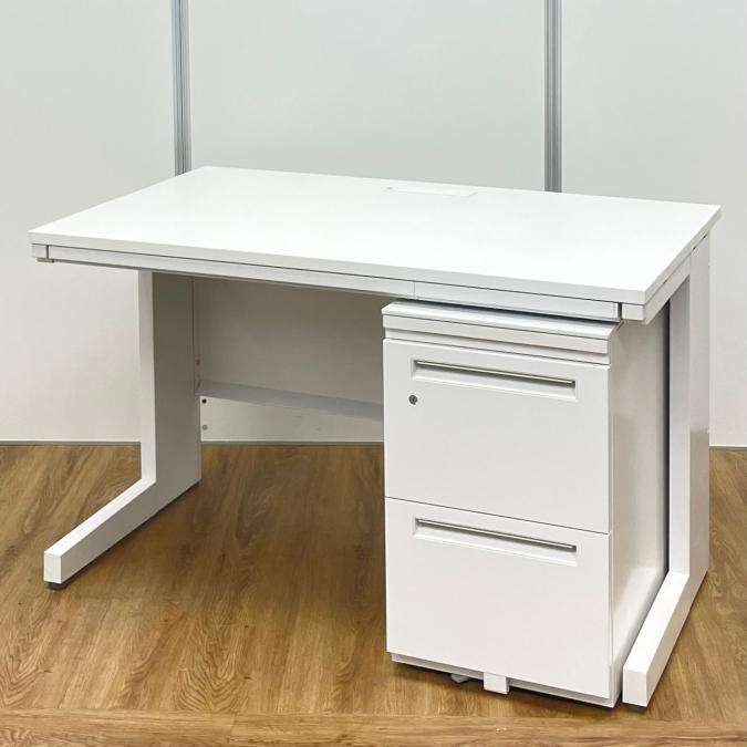 【平机、ワゴンセット】ウチダ製　人気のホワイトカラー　スカエナシリーズ　定番のW1200平机　ST3段ワゴン！！
                        スカエナ
                                    中古
            