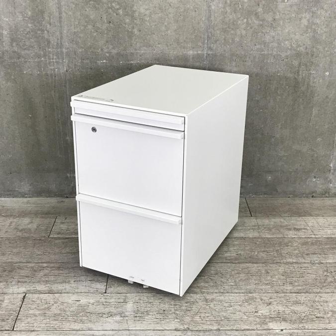 【在庫入替セール品！】デスクのお供！3段タイプのキャスター付きデスク下収納が入荷！取っ手付きで便利！
■ウチダ/DTワゴンシリーズ/ホワイト
                        DTワゴンシリーズ
                                    中古
            