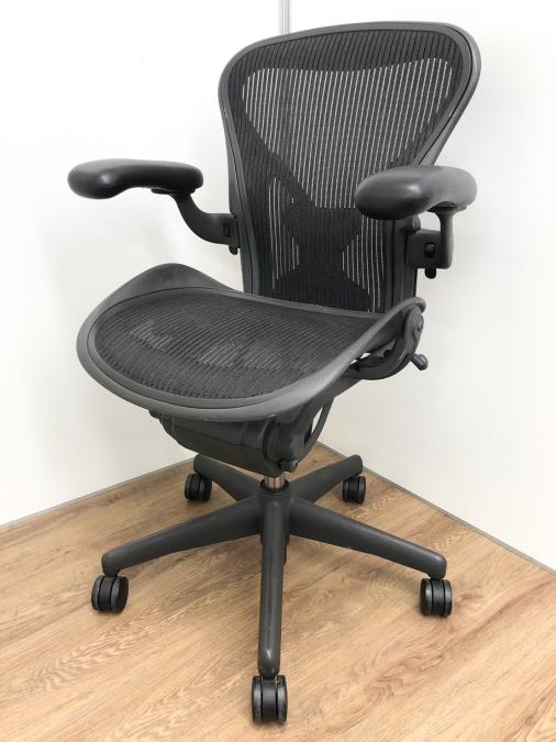 中古】アーロンチェア Herman Miller/ハーマンミラー 肘付ハイバック