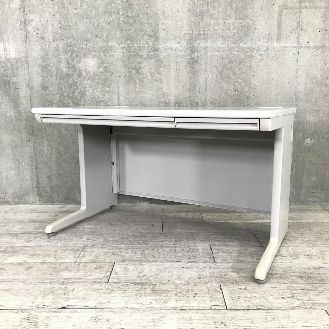 【¥12,800→¥7,600！】商品入れ替えセール！オカムラ（okamura）SDシリーズ　平机　幅1200㎜　■色：ニューグレー【A00917927】【2309入荷】
                        SDシリーズ
                                    中古
            