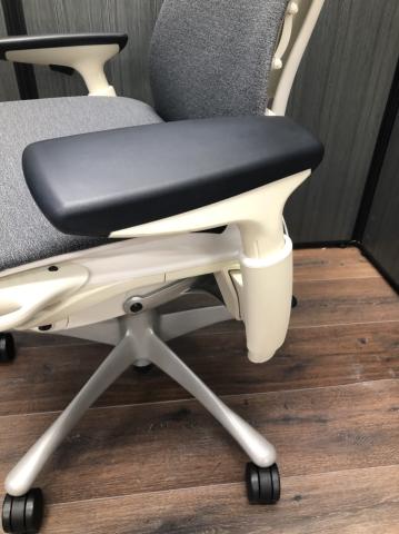 中古】エンボディチェア CN122AWAAXT91BB3003 Herman Miller/ハーマン