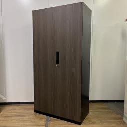【限定4台】入荷の珍しいワードローブ！衣服や荷物の収納に便利！コクヨ/エディア【在庫入替品】